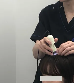 女性薄毛頭皮チェック